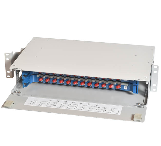 熔配型光纤配线箱（24芯 2U） 